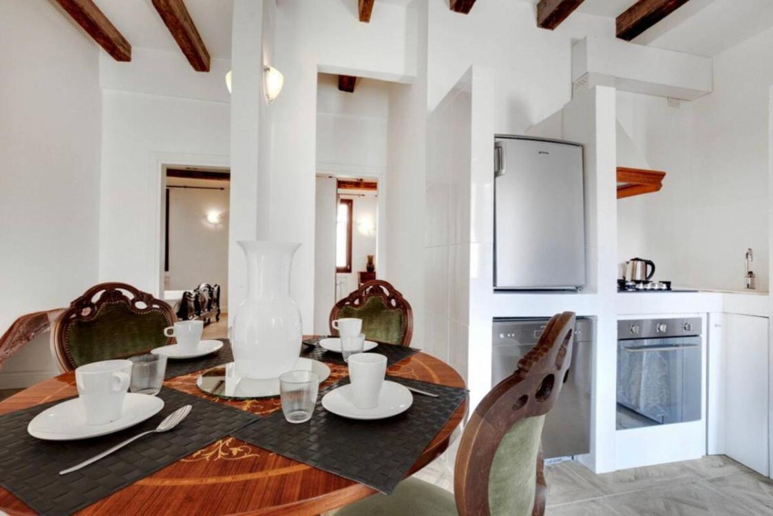 Traditional With Terrace Apartamento *