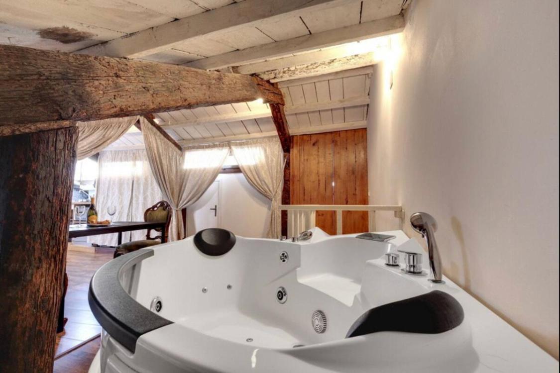 Apartamento Traditional With Terrace *